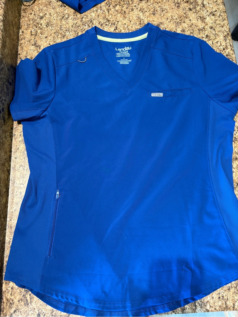 Scrub set - Picture 2 of 8